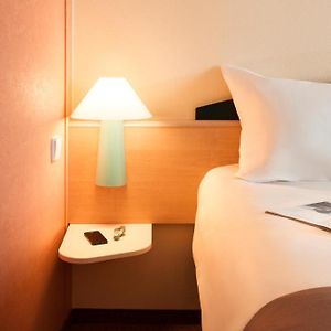 Zimmer mit zwei Einzelbetten